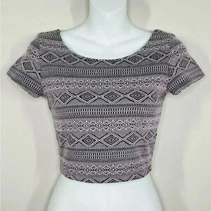 DIVIDED H&M Tribal Print Crop Top | Pink & Black | XS